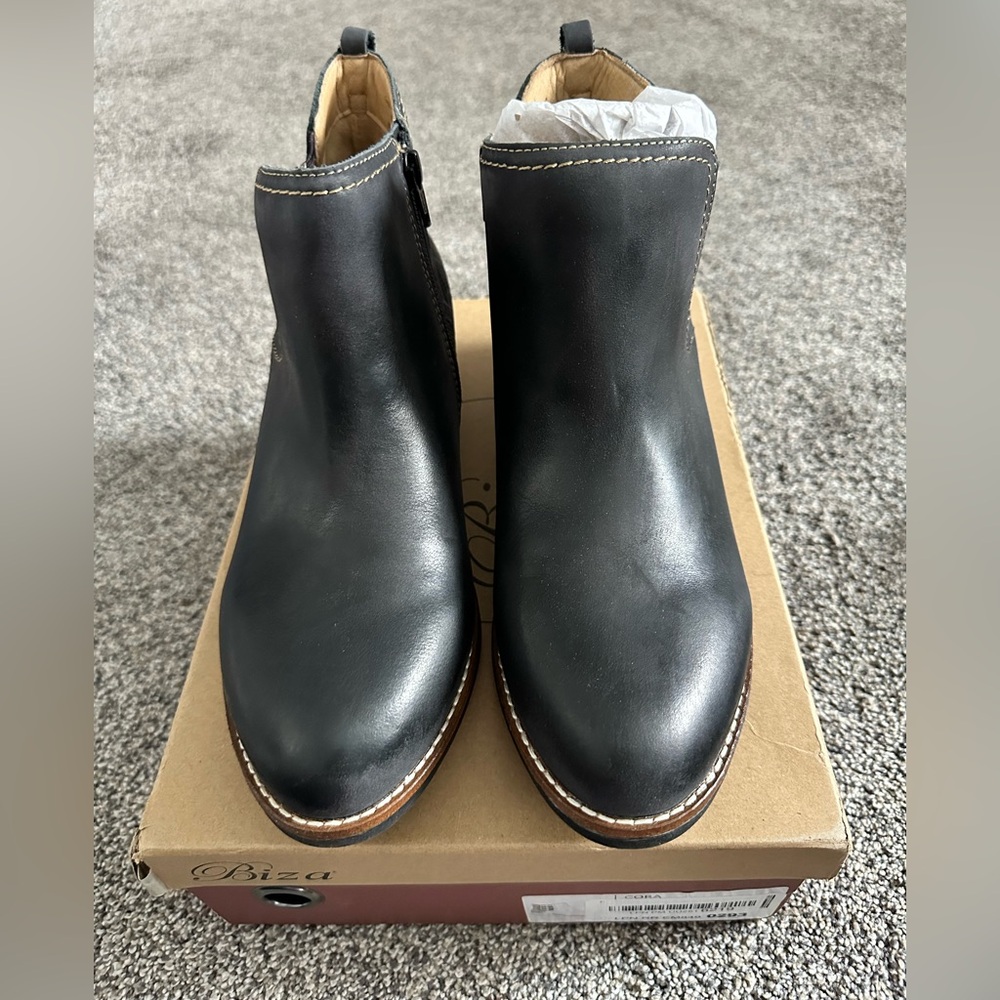 Biza Women’s Cora Boots - Size 41 - New With Tags/Box - Leather Ankle Boots - Picture 2 of 7